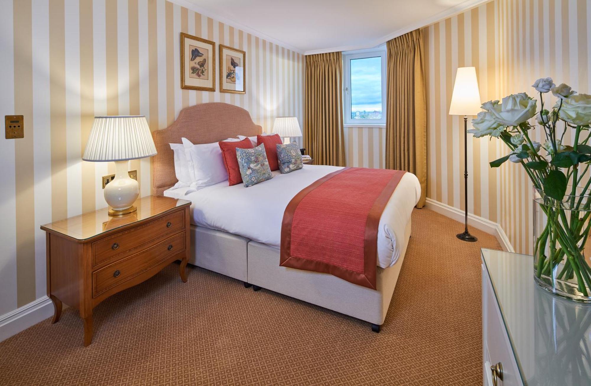 Cheval Thorney Court At Hyde Park Aparthotel London Exterior photo